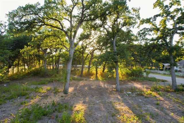 8332 Plainview Drive, Dallas, TX 75217