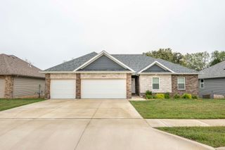 3464 South Lexus Avenue, Springfield, MO 65807
