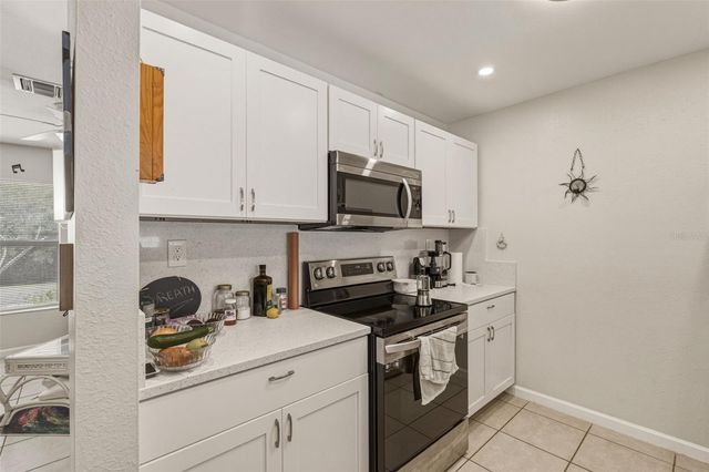 6417 FLINTLOCK STREET, Englewood, FL 34224