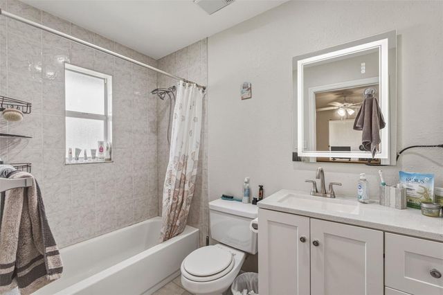 6417 FLINTLOCK STREET, Englewood, FL 34224