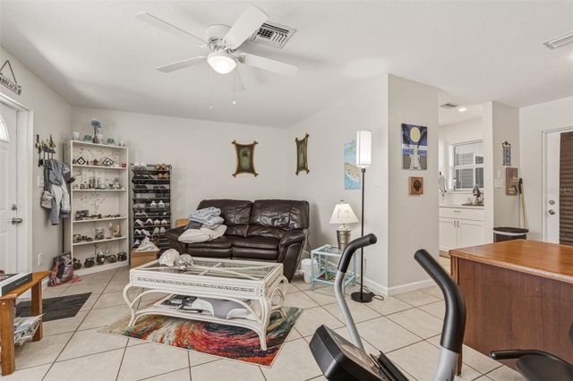 6417 FLINTLOCK STREET, Englewood, FL 34224