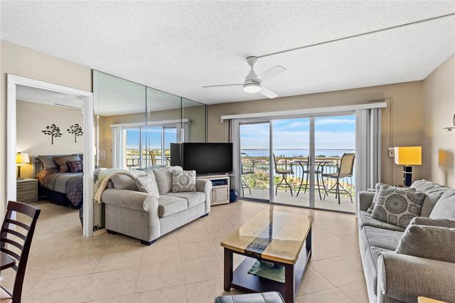 4900 BRITTANY DRIVE S 1512, St Petersburg, FL 33715