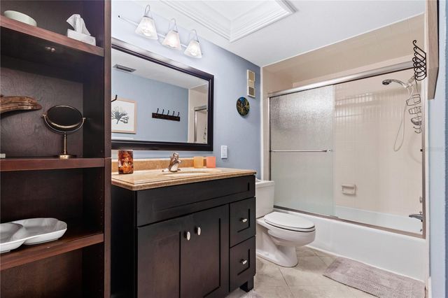 4900 BRITTANY DRIVE S 1512, St Petersburg, FL 33715