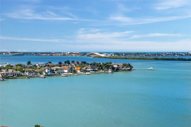 4900 BRITTANY DRIVE S 1512, St Petersburg, FL 33715