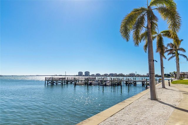 4900 BRITTANY DRIVE S 1512, St Petersburg, FL 33715