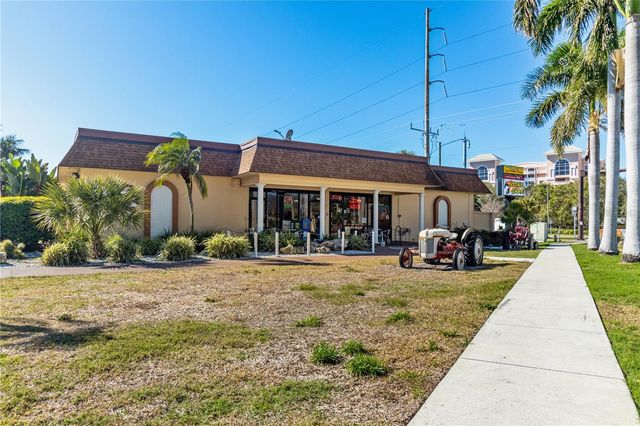 4900 BRITTANY DRIVE S 1512, St Petersburg, FL 33715