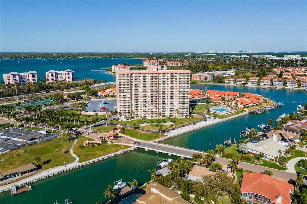 4900 BRITTANY DRIVE S 1512, St Petersburg, FL 33715