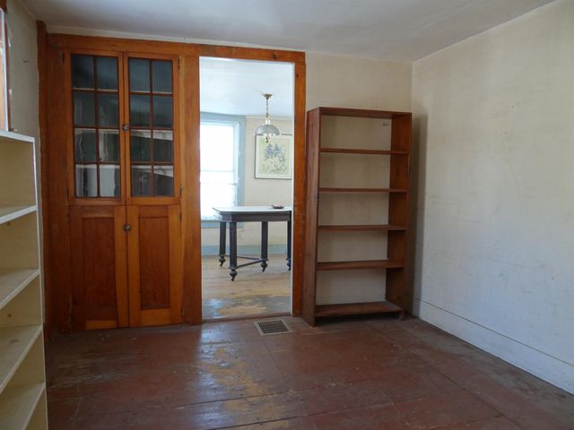 89 Route 12, Hartland, VT 05048