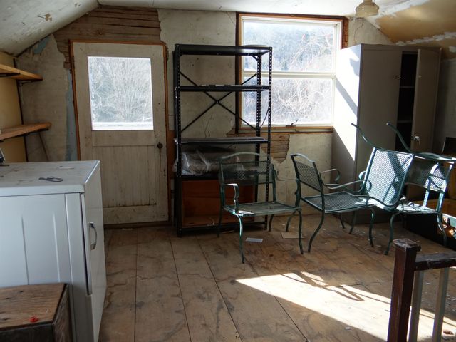 89 Route 12, Hartland, VT 05048