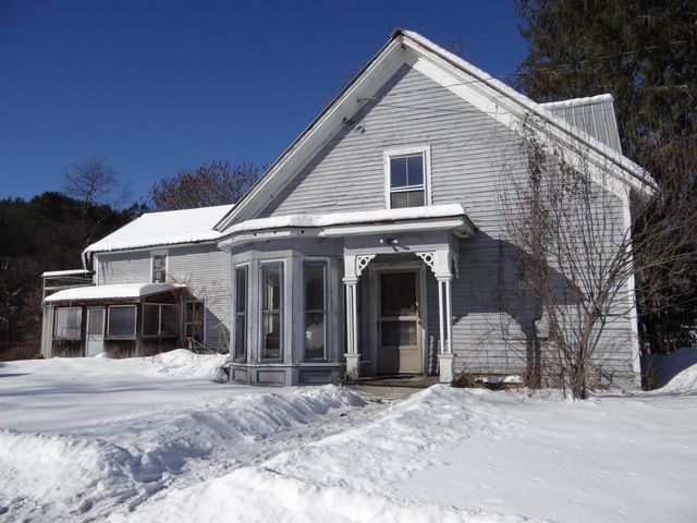89 Route 12, Hartland, VT 05048