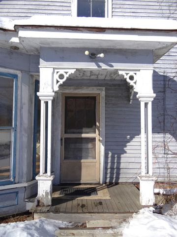 89 Route 12, Hartland, VT 05048