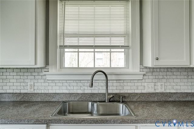 5918 Brookfield Rd, Richmond, VA 23227