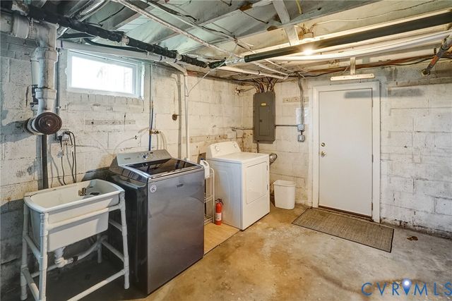 5918 Brookfield Rd, Richmond, VA 23227