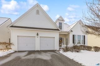 39 Phillips Farm Road 39, East Hartford, CT 06118