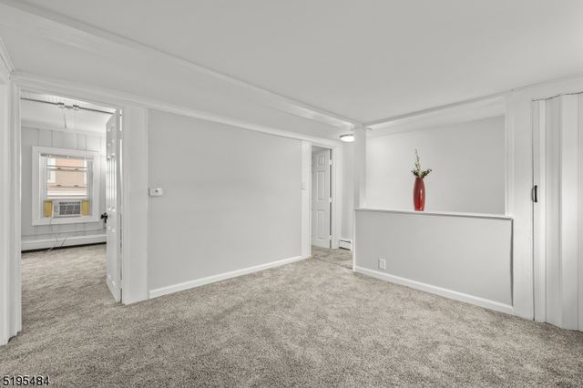 5 N Main St, Wharton Boro, NJ 07885