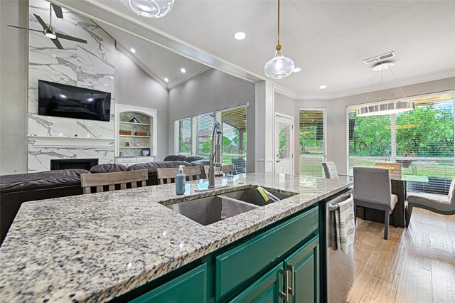 1112 Bentwater Parkway, Grand Prairie, TX 75104