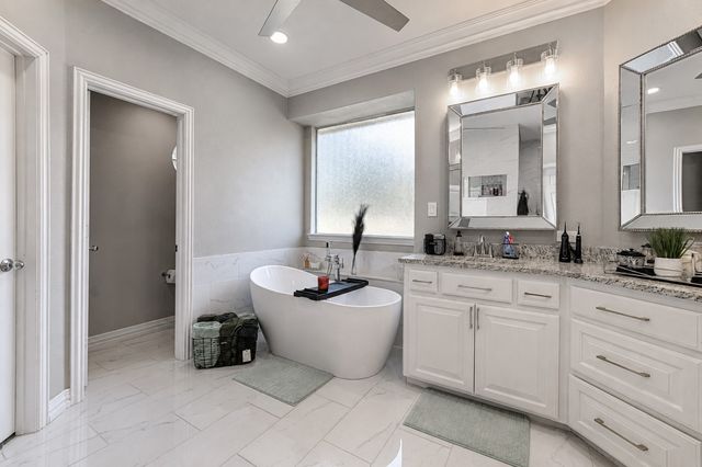 1112 Bentwater Parkway, Grand Prairie, TX 75104