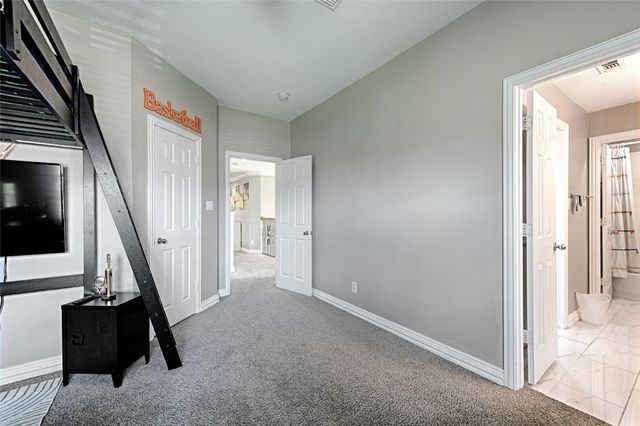 1112 Bentwater Parkway, Grand Prairie, TX 75104
