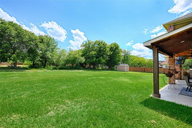 1112 Bentwater Parkway, Grand Prairie, TX 75104