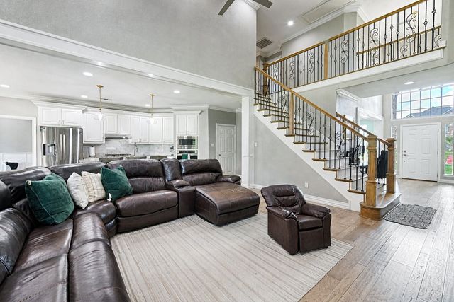 1112 Bentwater Parkway, Grand Prairie, TX 75104