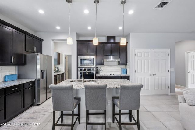 1914 Middlebury Drive SE, Palm Bay, FL 32909