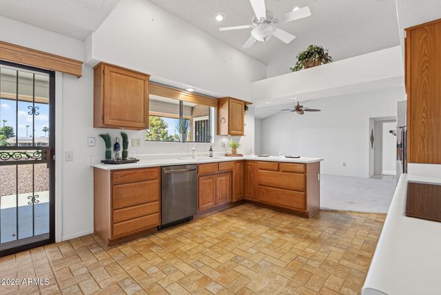 13712 W ELMBROOK Drive, Sun City West, AZ 85375