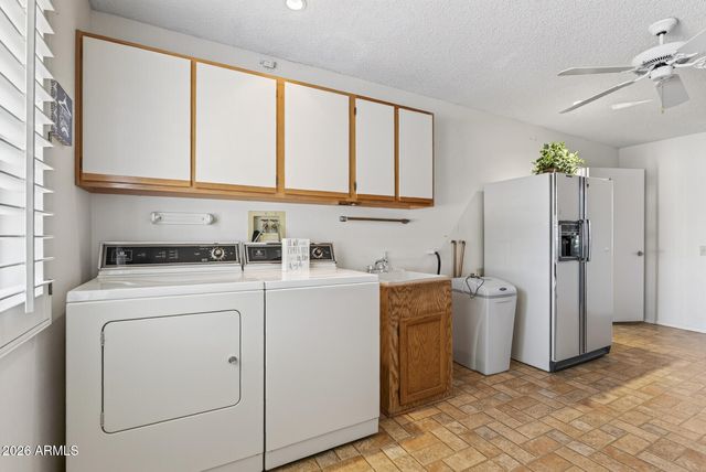 13712 W ELMBROOK Drive, Sun City West, AZ 85375