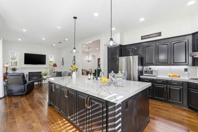 8755 Mccarty Ranch Drive, San Jose, CA 95135