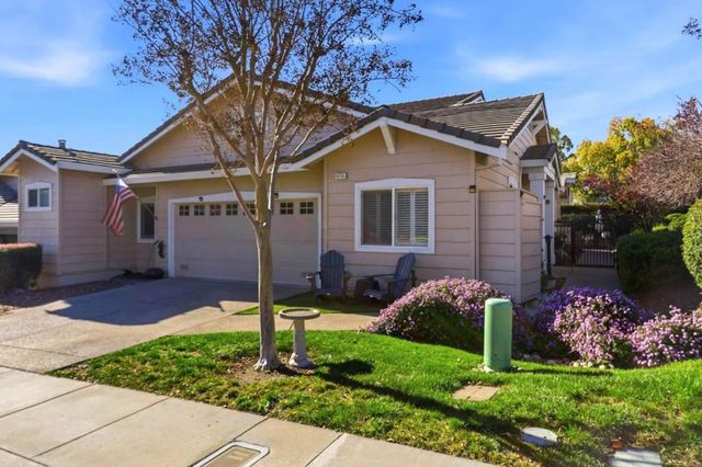 8755 Mccarty Ranch Drive, San Jose, CA 95135