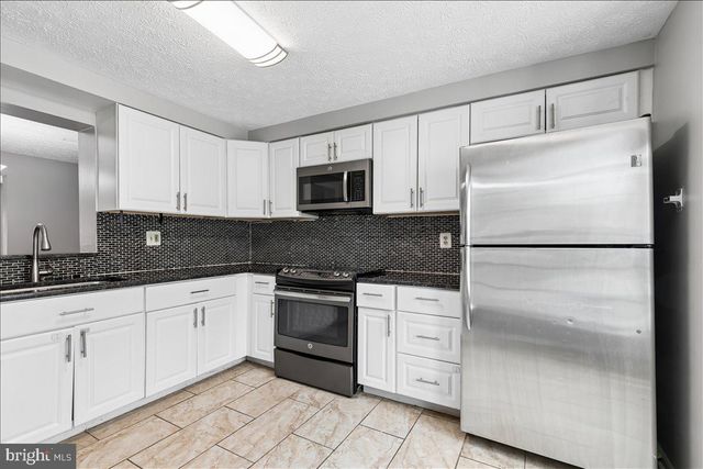 8119 GREENSPRING VALLEY RD, Owings Mills, MD 21117