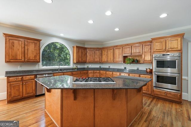 110 Ridge View Drive, Ball Ground, GA 30107