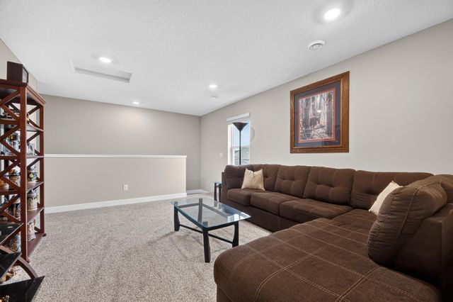 1436 Independence Curve, Delano, MN 55328