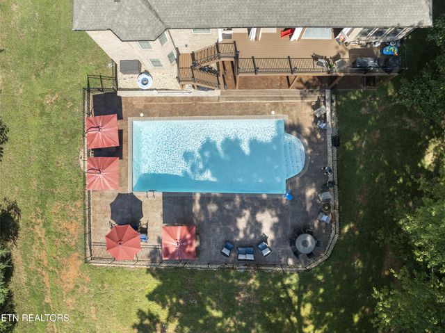 7316 Ridgeview Rd, Corryton, TN 37721