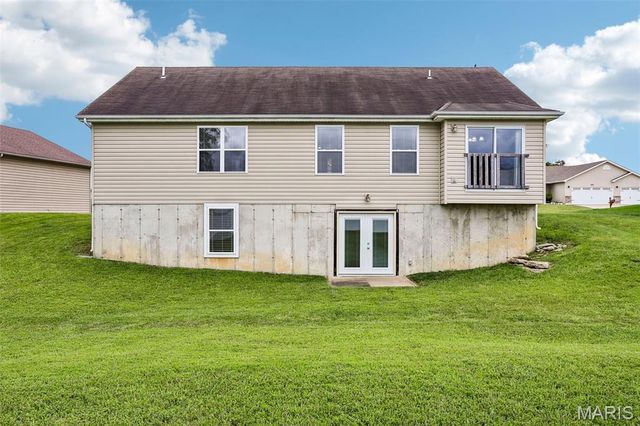 213 Fredde Drive, Wentzville, MO 63385