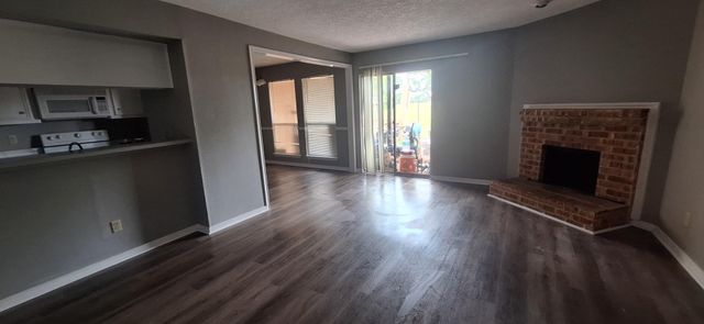 13603 Ravensway Drive, Cypress, TX 77429