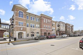 111 W Fulton Street #306, Edgerton, WI 53534