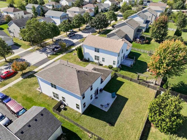 1892 Sedgegrass Trail, Aurora, IL 60504
