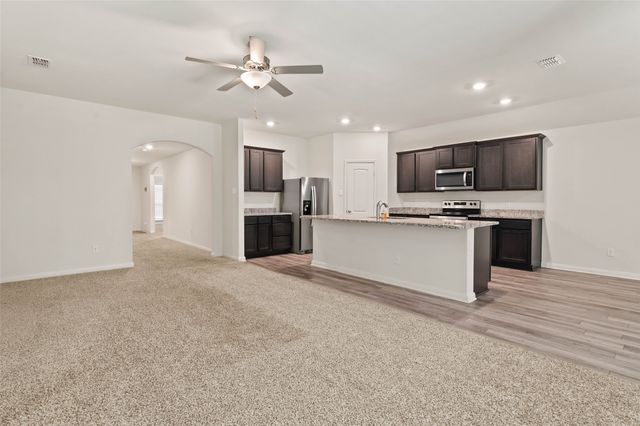 175 Aster Drive, Sanger, TX 76266
