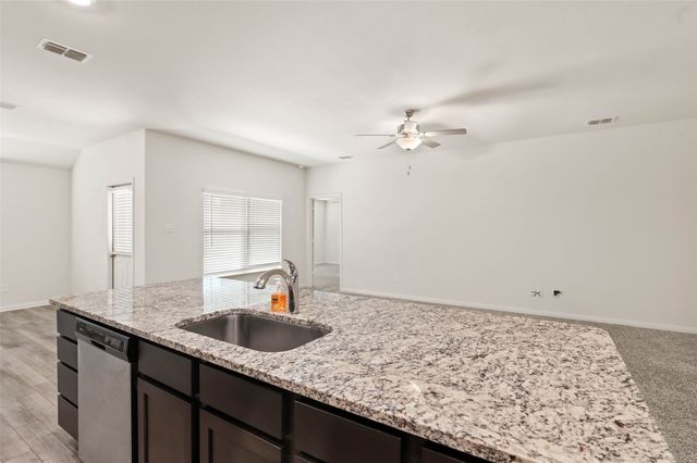 175 Aster Drive, Sanger, TX 76266