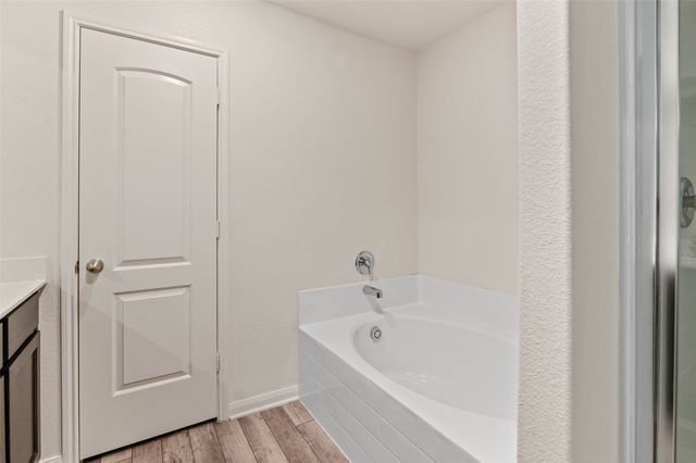 175 Aster Drive, Sanger, TX 76266