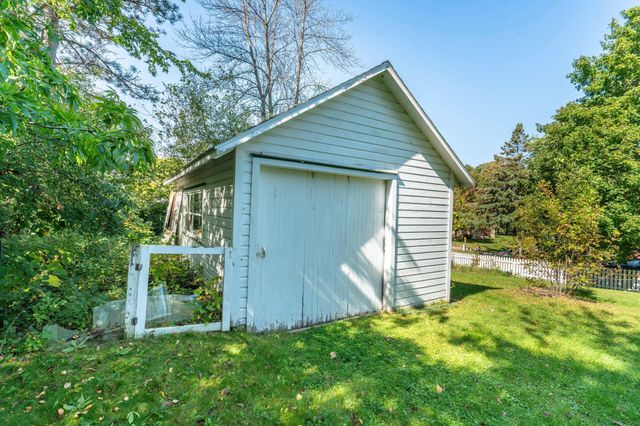 322 3rd Avenue SE, Pelican Rapids, MN 56572