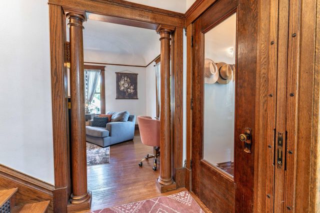 322 3rd Avenue SE, Pelican Rapids, MN 56572