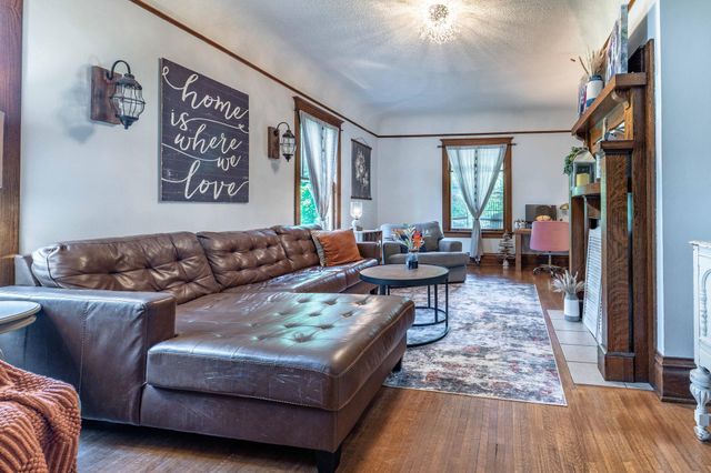 322 3rd Avenue SE, Pelican Rapids, MN 56572