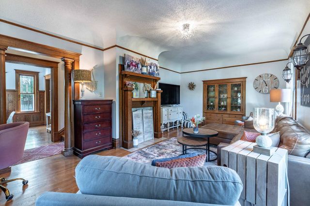 322 3rd Avenue SE, Pelican Rapids, MN 56572