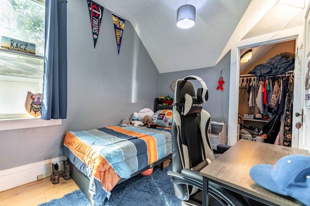 322 3rd Avenue SE, Pelican Rapids, MN 56572