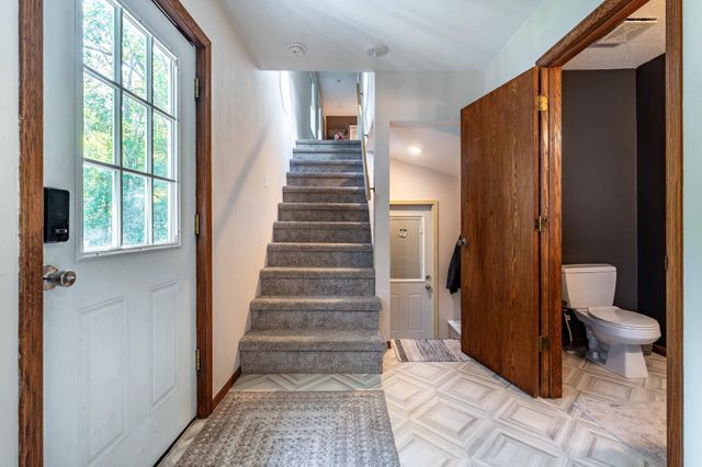 322 3rd Avenue SE, Pelican Rapids, MN 56572