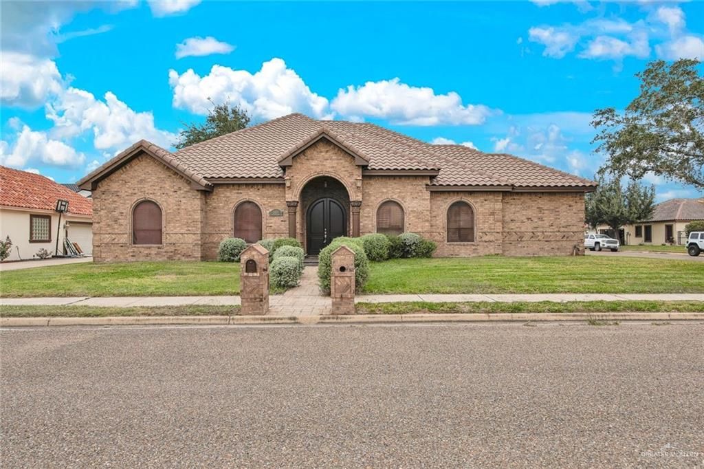 2405 W Rhin Drive, Edinburg, TX 78539