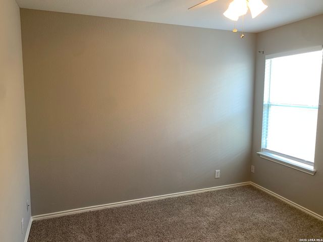 217 ROADRUNNER AVE, New Braunfels, TX 78130
