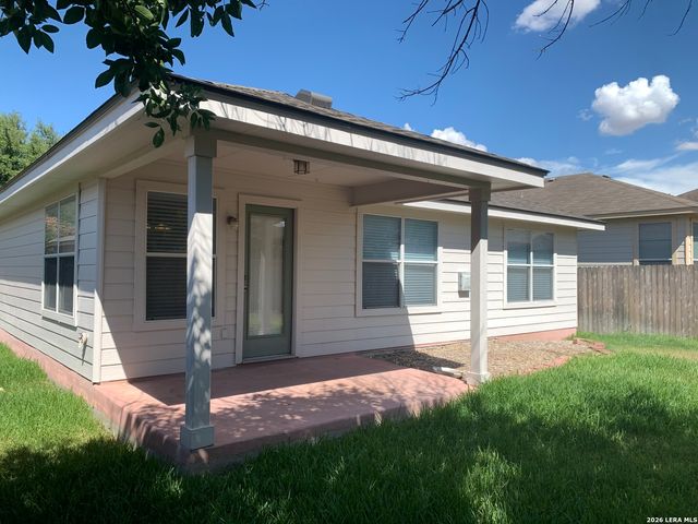 217 ROADRUNNER AVE, New Braunfels, TX 78130