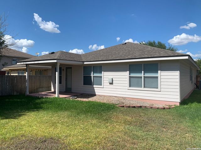 217 ROADRUNNER AVE, New Braunfels, TX 78130